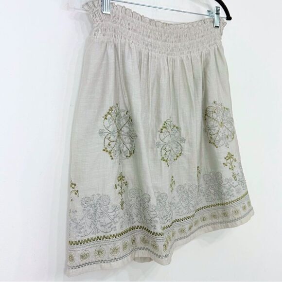 Blue Tassel Collection Gray Gold Metallic Silk Blend Embroidered Medallion Skirt - Picture 2 of 16
